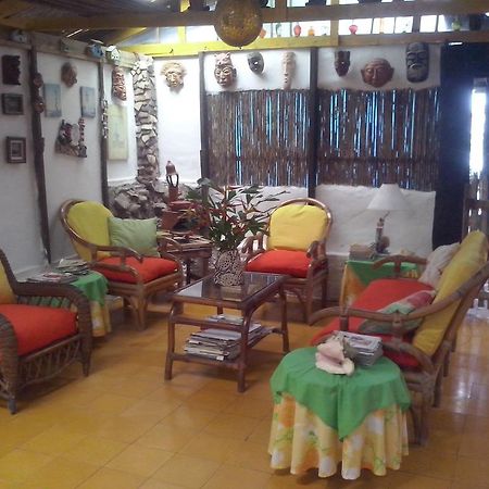 Caribbean Coral Inn Tela Εξωτερικό φωτογραφία
