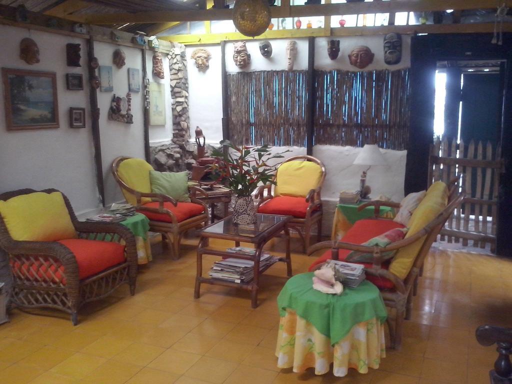 Caribbean Coral Inn Tela Εξωτερικό φωτογραφία